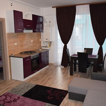 마마이아 Apartament Otto Summerland 아파트 외부 사진