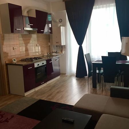 마마이아 Apartament Otto Summerland 아파트 외부 사진