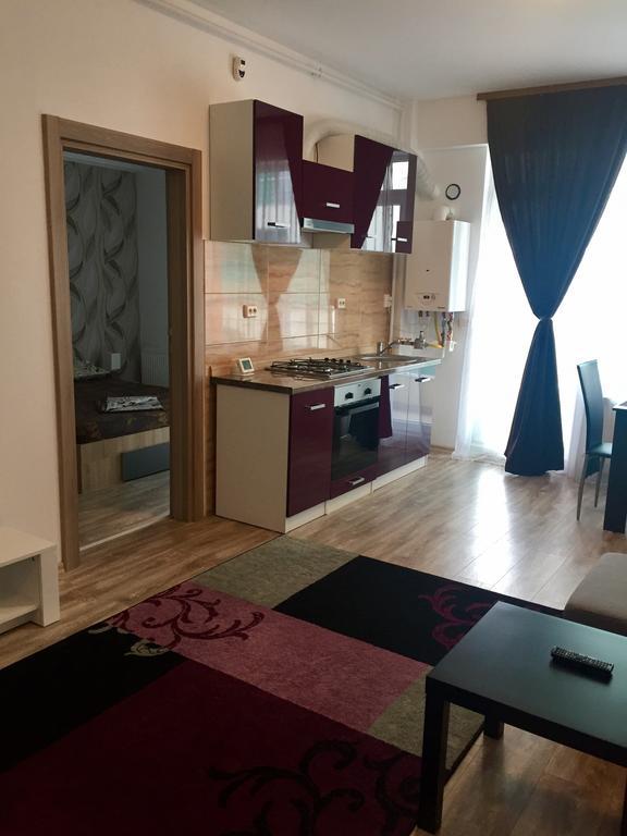 마마이아 Apartament Otto Summerland 아파트 외부 사진