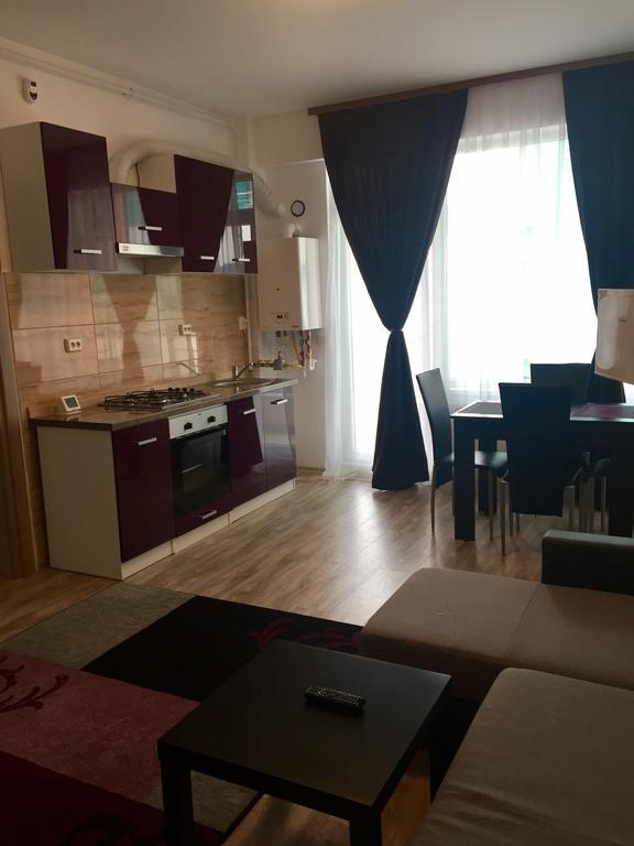 마마이아 Apartament Otto Summerland 아파트 외부 사진
